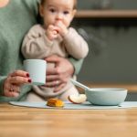 SILICON. Σετ φαγητού 4 τεμαχίων με σουπλά (πράσινο με αστεράκια) - Image 4
